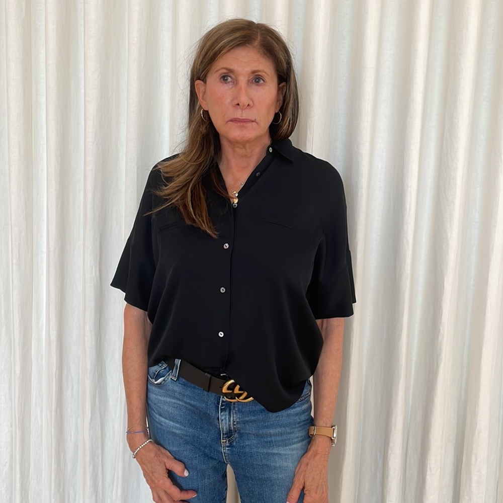 Woman’s Vince Black Silk SS Blouse